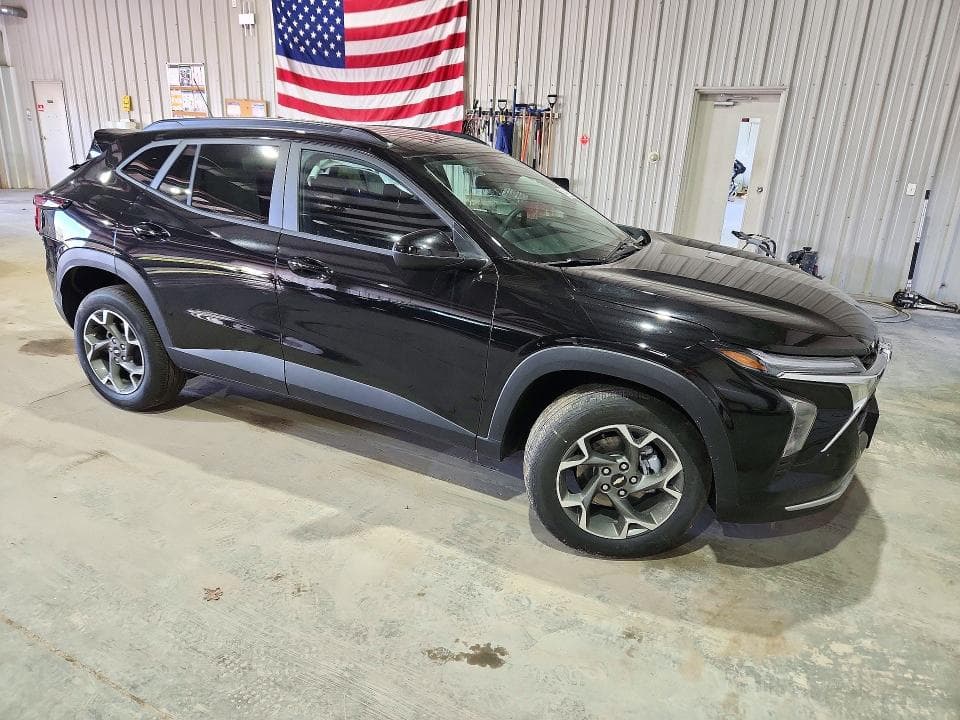 2026 CHEVROLET TRAX 1LT 4