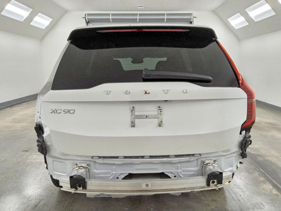 2025 VOLVO XC90 CORE 6