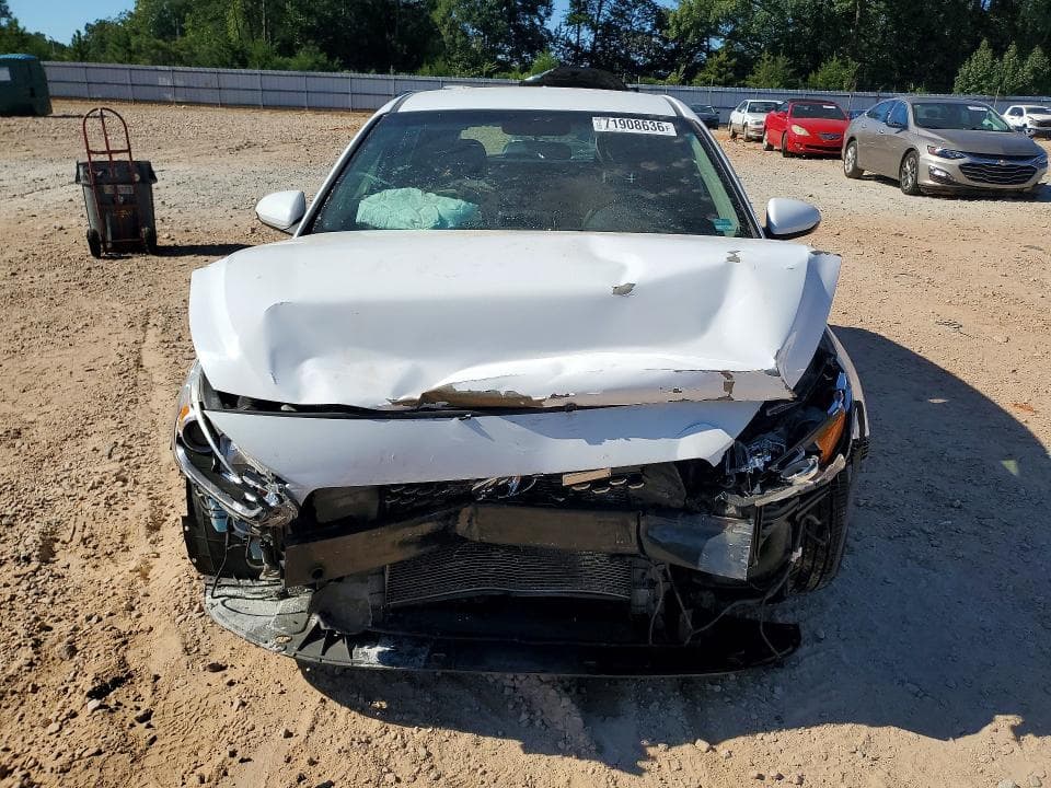 2018 HYUNDAI ELANTRA GT BASE 5