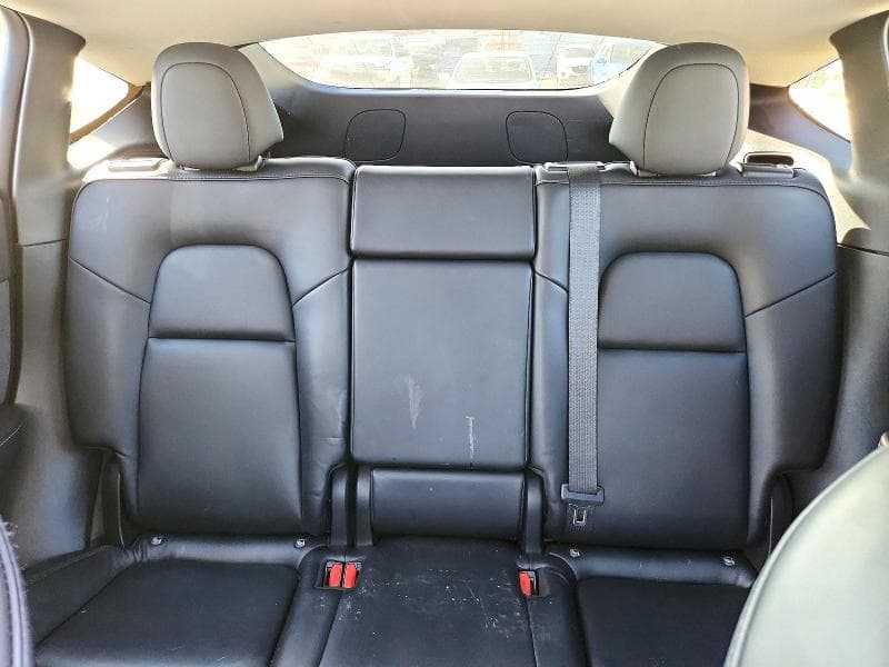 2022 TESLA MODEL Y 10