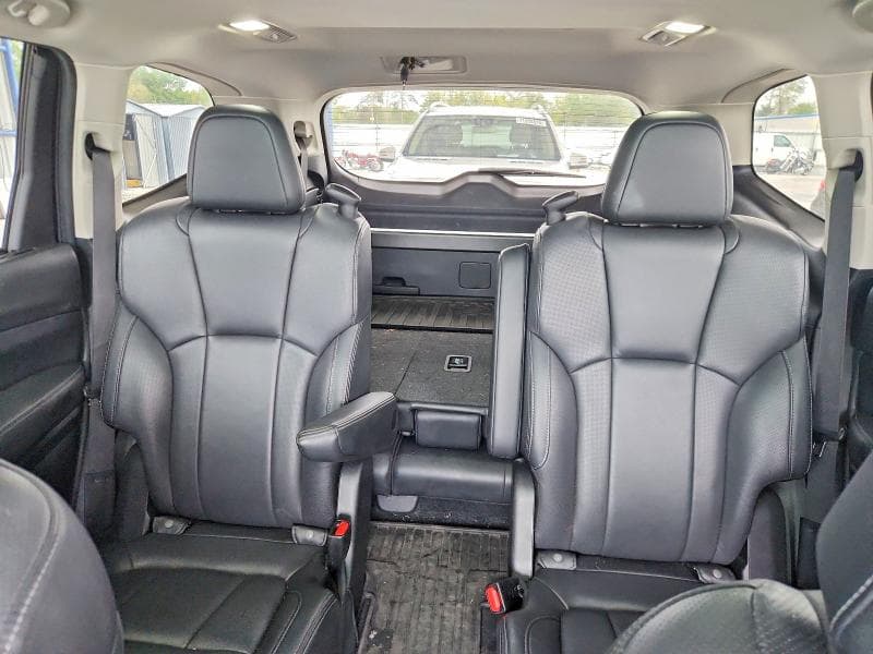 2021 SUBARU ASCENT LIMITED 10