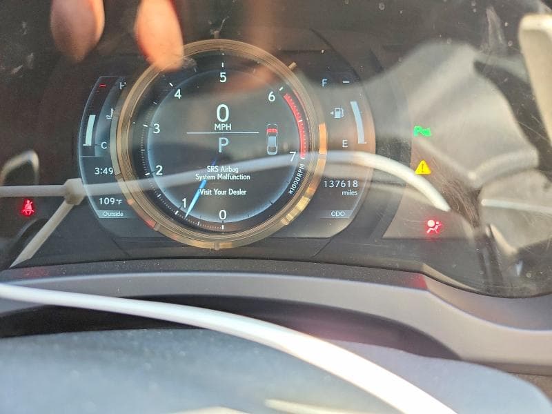 2019 LEXUS IS 300 9