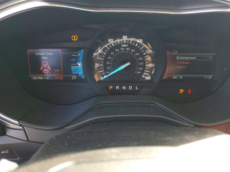2020 FORD FUSION SE 9