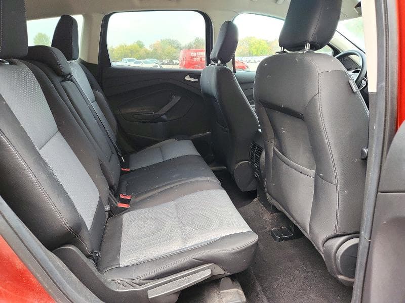 2019 FORD ESCAPE SE 11