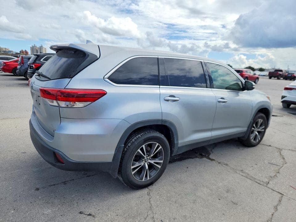 2019 TOYOTA HIGHLANDER LE PLUS 3