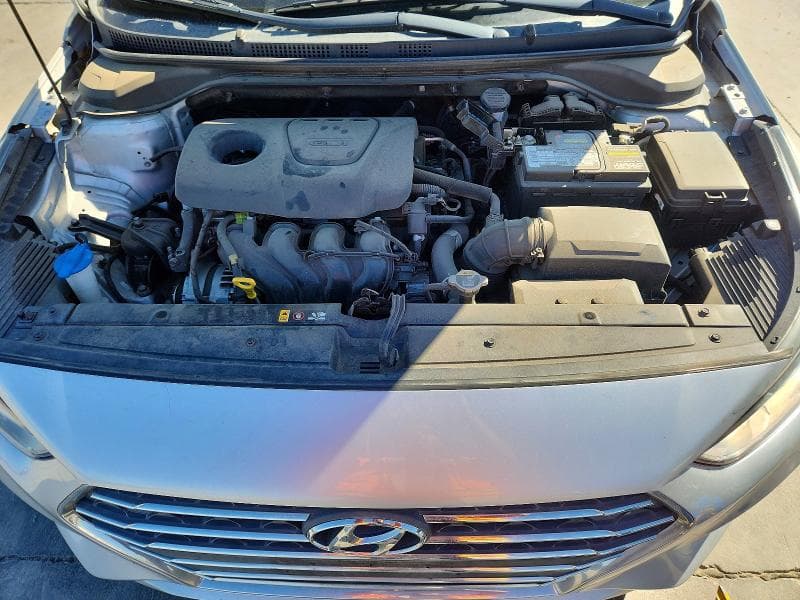 2019 HYUNDAI ACCENT SE 11