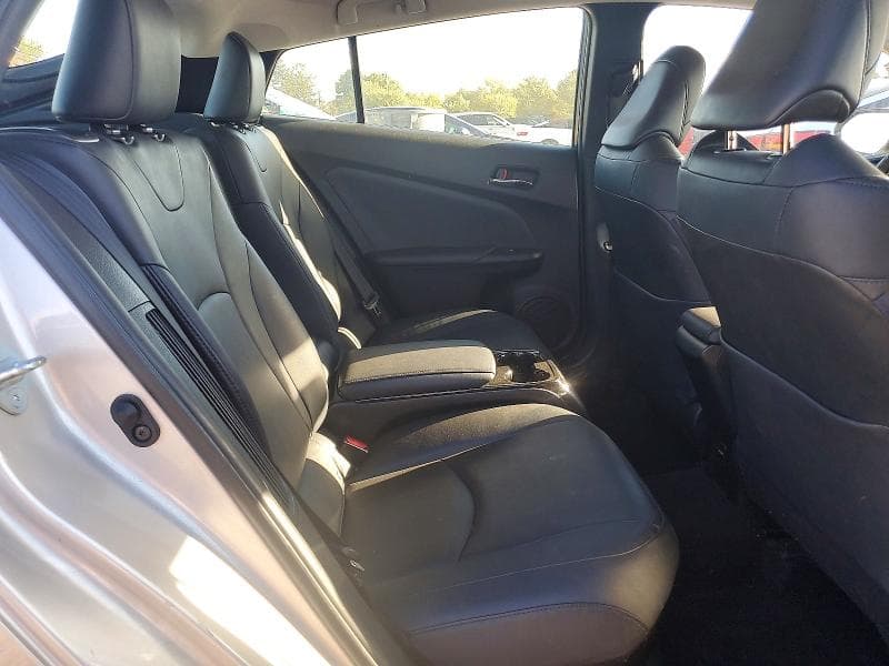 2017 TOYOTA PRIUS PRIME ADVANCED 10