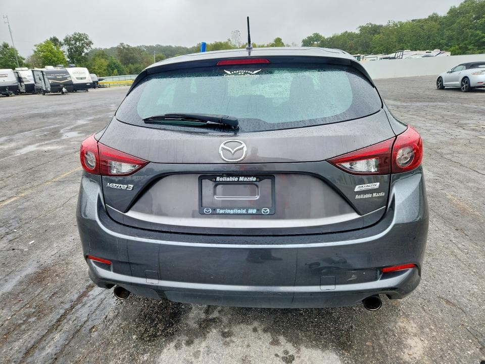 2018 MAZDA 3 TOURING 6