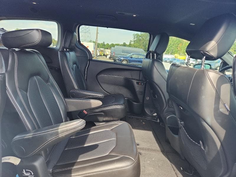 2026 CHRYSLER PACIFICA SELECT 11
