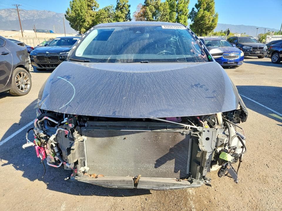2021 TOYOTA PRIUS PRIME LE 5