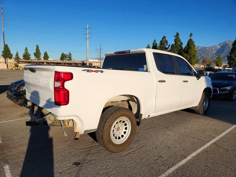 2019 CHEVROLET SILVERADO K1500 3