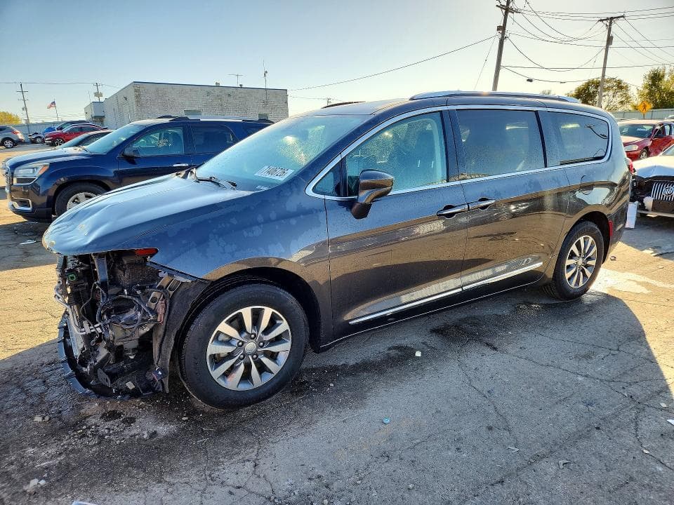 2020 CHRYSLER PACIFICA TOURING L PLUS - 1