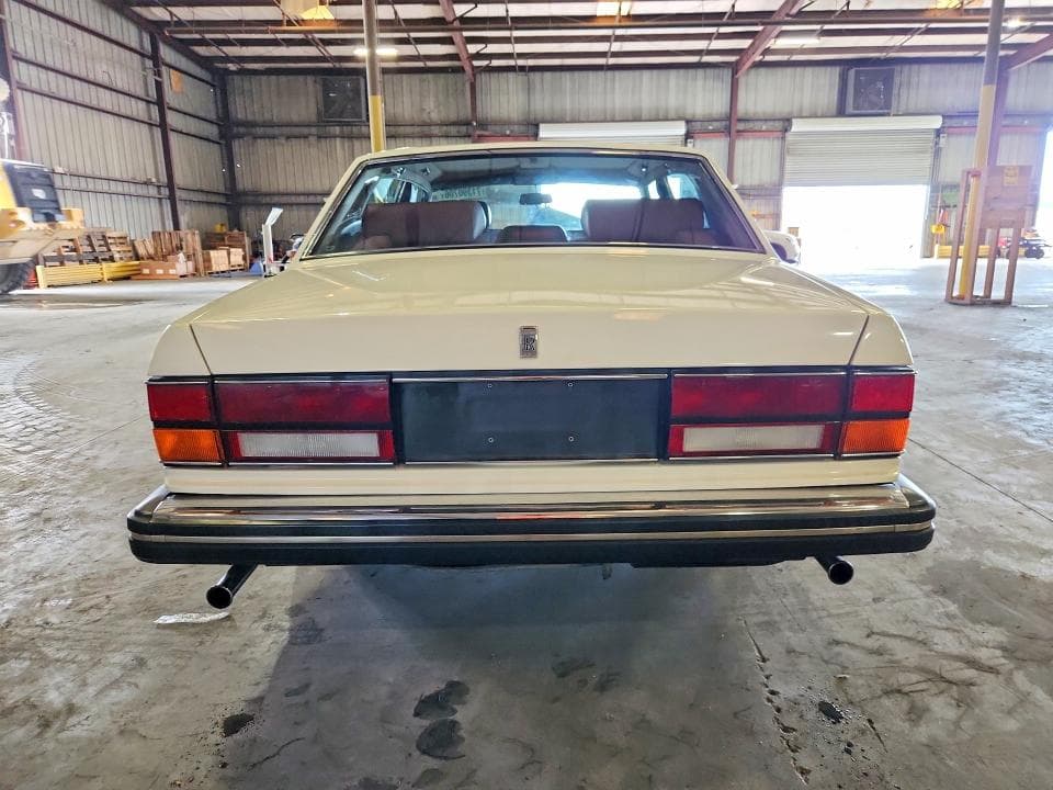 1986 ROLLS-ROYCE SILVER SPIRIT 6