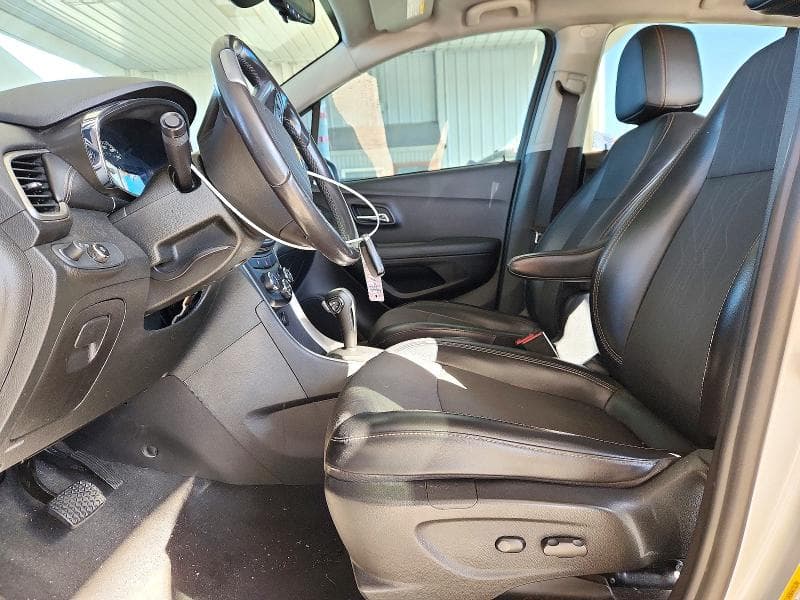 2019 CHEVROLET TRAX 1LT 7