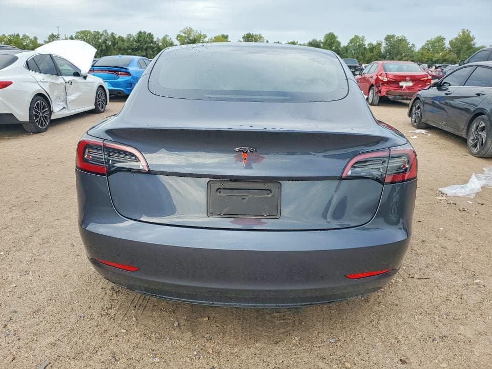 2023 TESLA MODEL 3 6