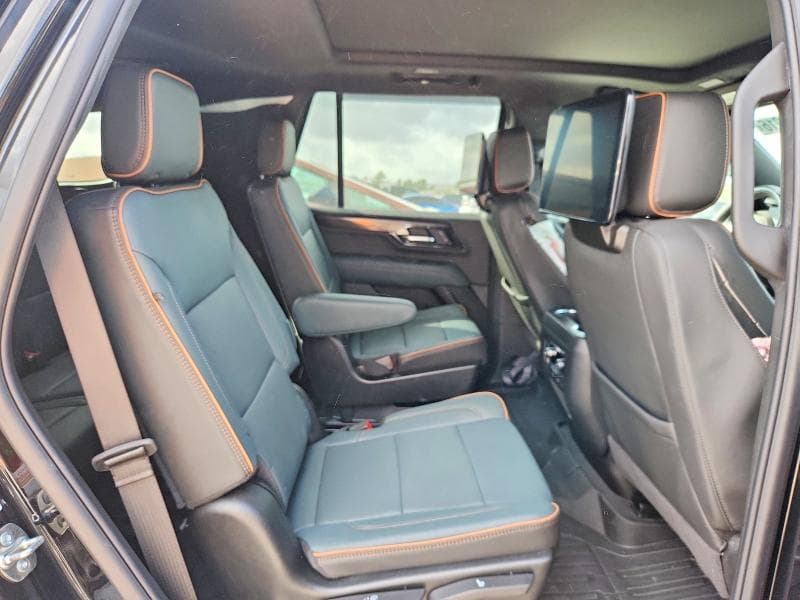 2026 GMC YUKON AT4 11