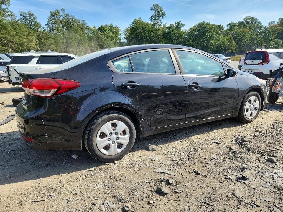 2017 KIA FORTE LX 3