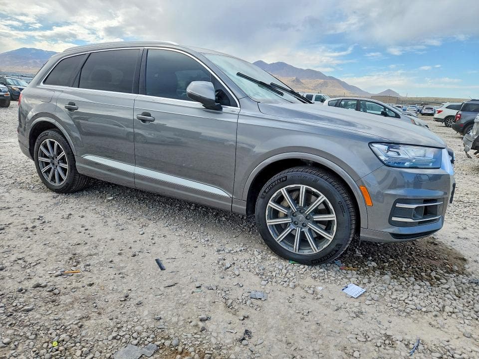 2017 AUDI Q7 PRESTIGE 4