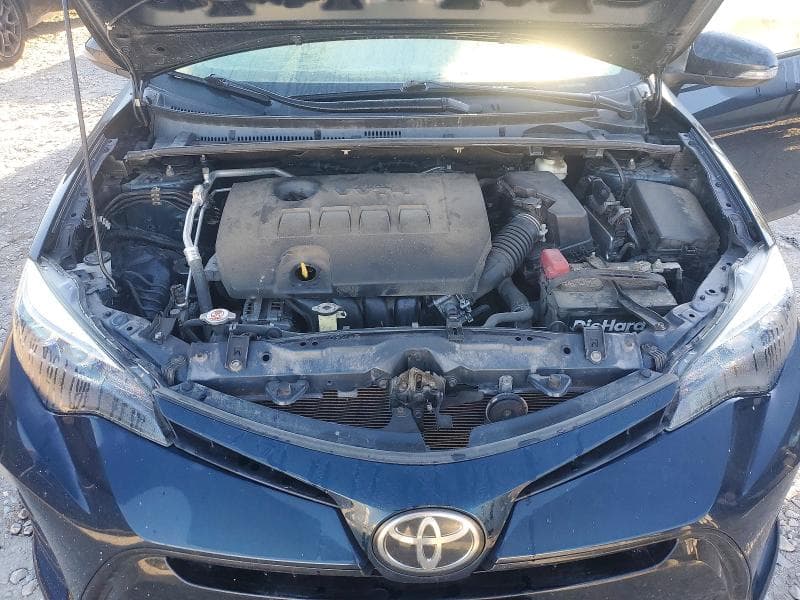 2019 TOYOTA COROLLA SE 11