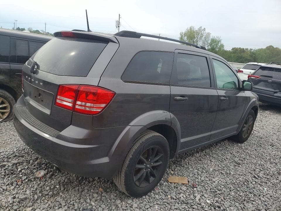 2020 DODGE JOURNEY SE 3