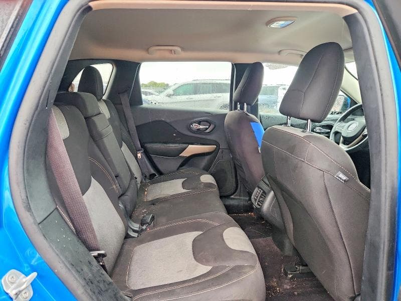 2018 JEEP CHEROKEE LATITUDE 11