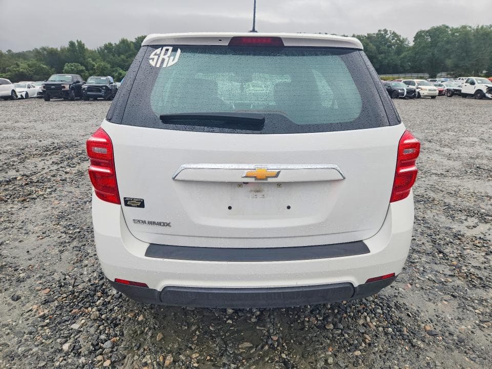 2017 CHEVROLET EQUINOX LS 6