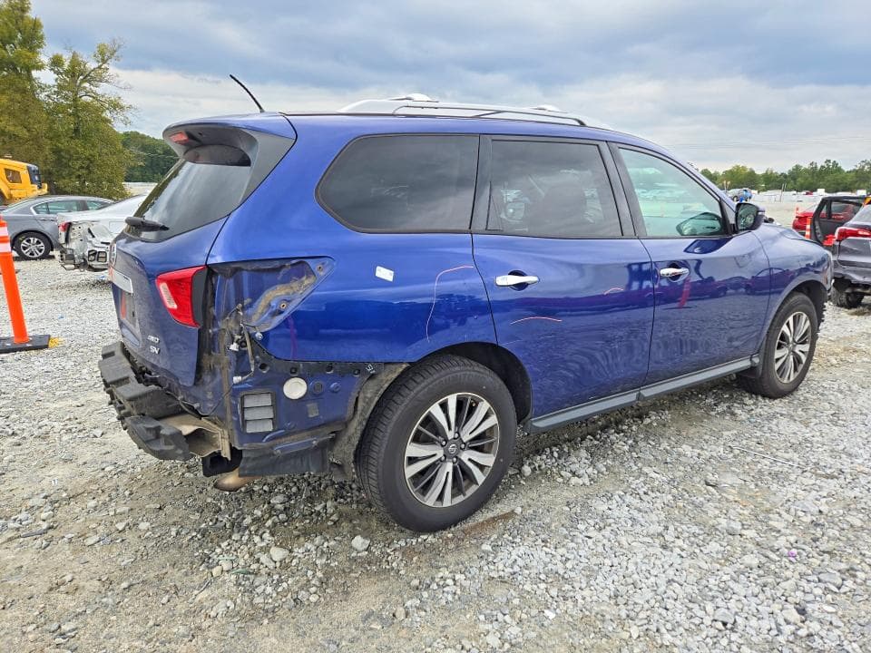 2017 NISSAN PATHFINDER SV 3