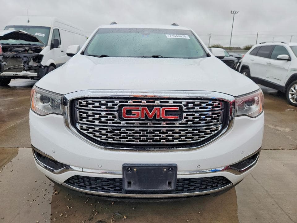 2019 GMC ACADIA DENALI 5