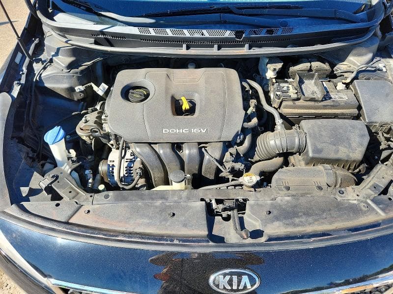 2017 KIA FORTE LX 11