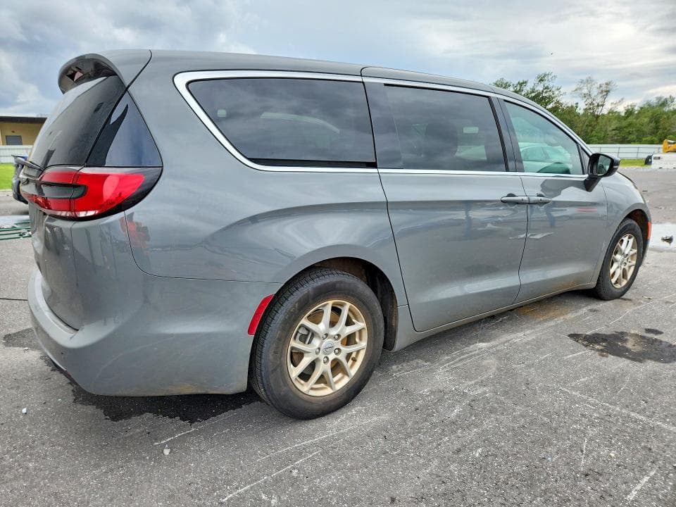 2025 CHRYSLER PACIFICA SELECT 3