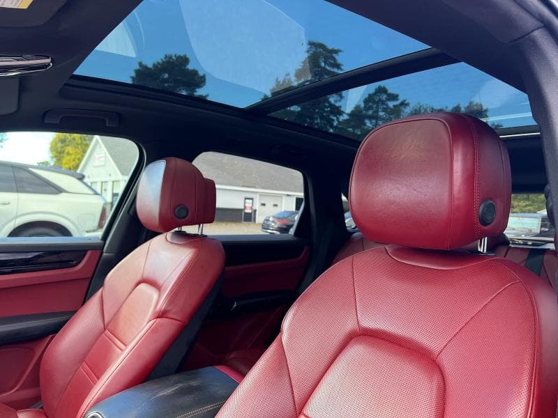 2019 PORSCHE CAYENNE 9