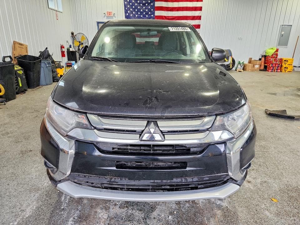 2017 MITSUBISHI OUTLANDER ES 5