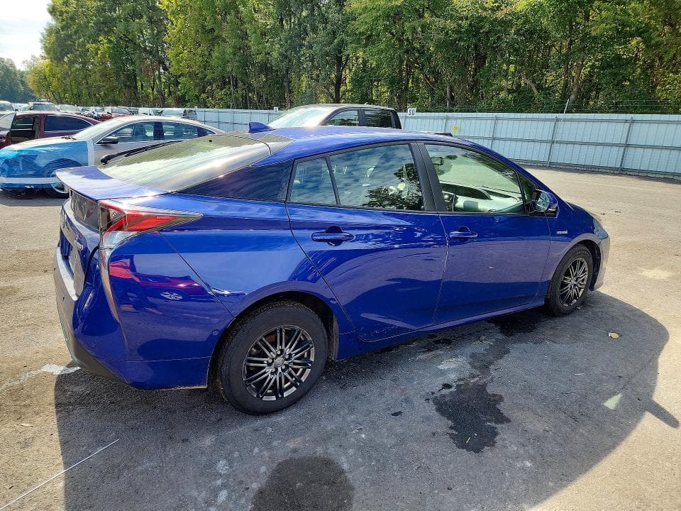 2017 TOYOTA PRIUS FOUR 3