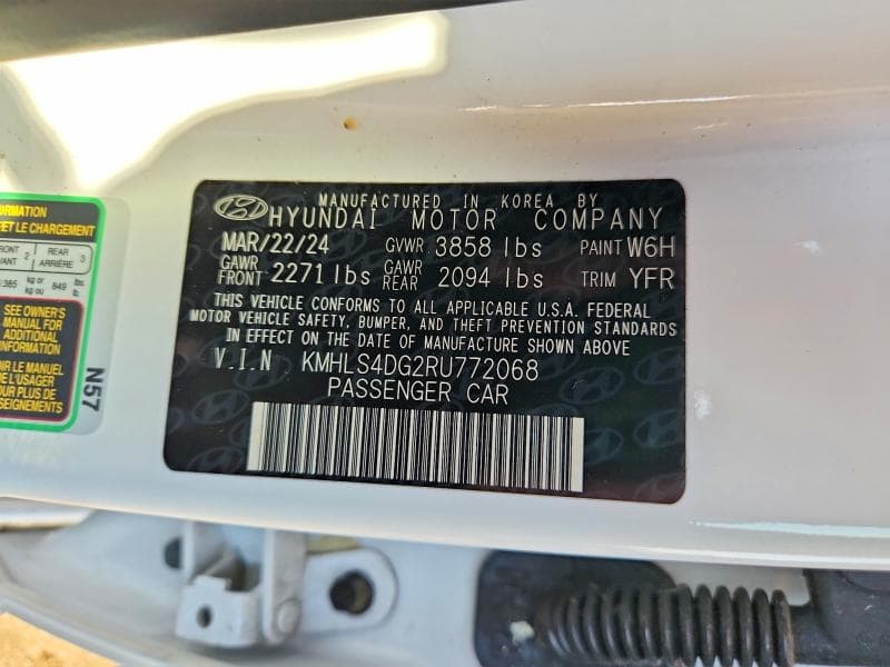 2024 HYUNDAI ELANTRA SEL 12