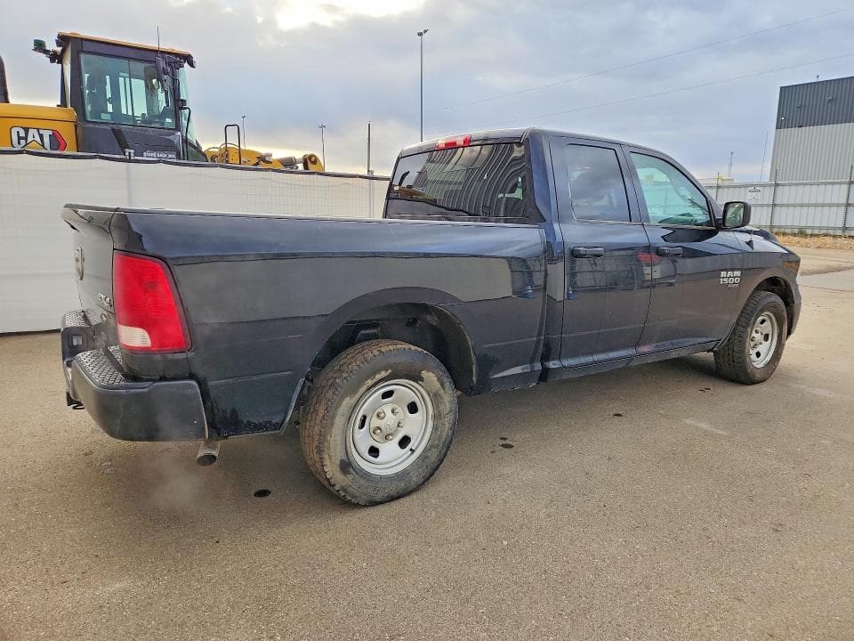 2023 RAM 1500 CLASSIC TRADESMAN 3