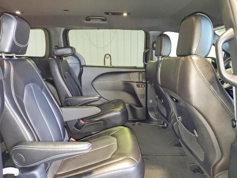 2027 CHRYSLER PACIFICA SELECT 11
