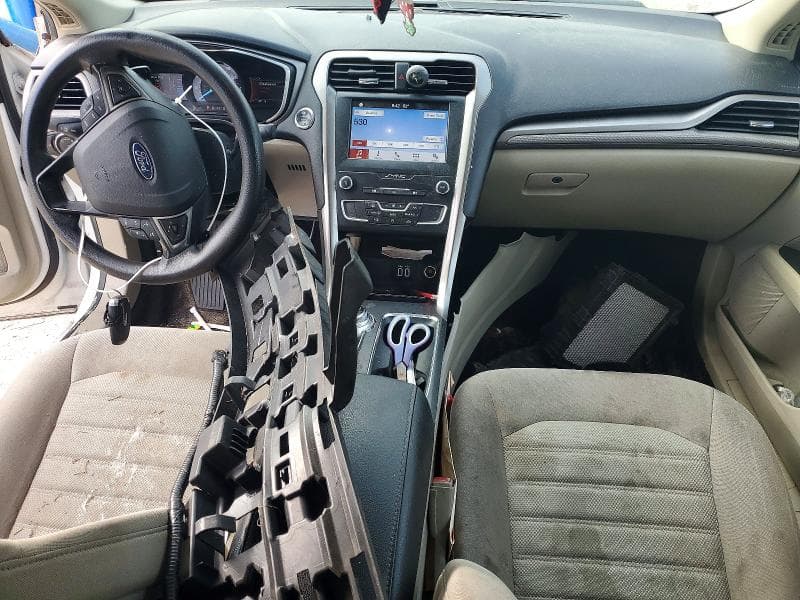 2019 FORD FUSION SE 8