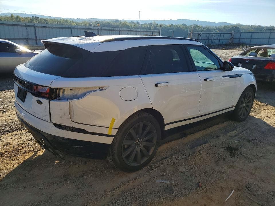 2018 LAND ROVER RANGE ROVER VELAR R-DYNAMIC HSE 3