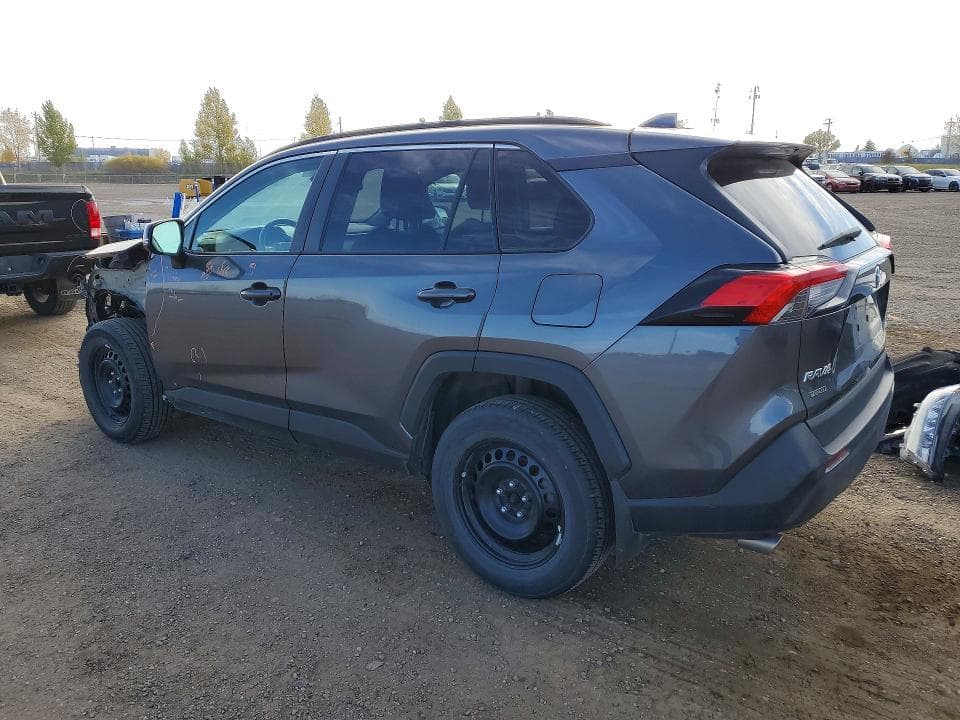 2021 TOYOTA RAV4 LE 2