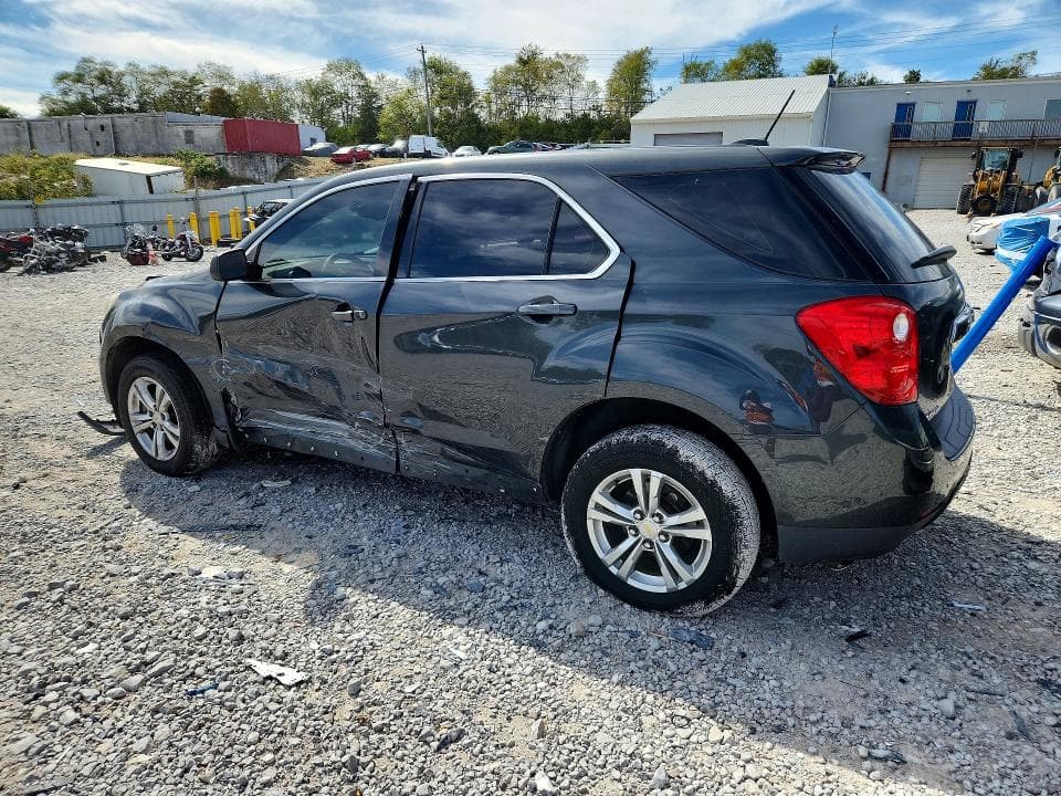 2017 CHEVROLET EQUINOX LS 2