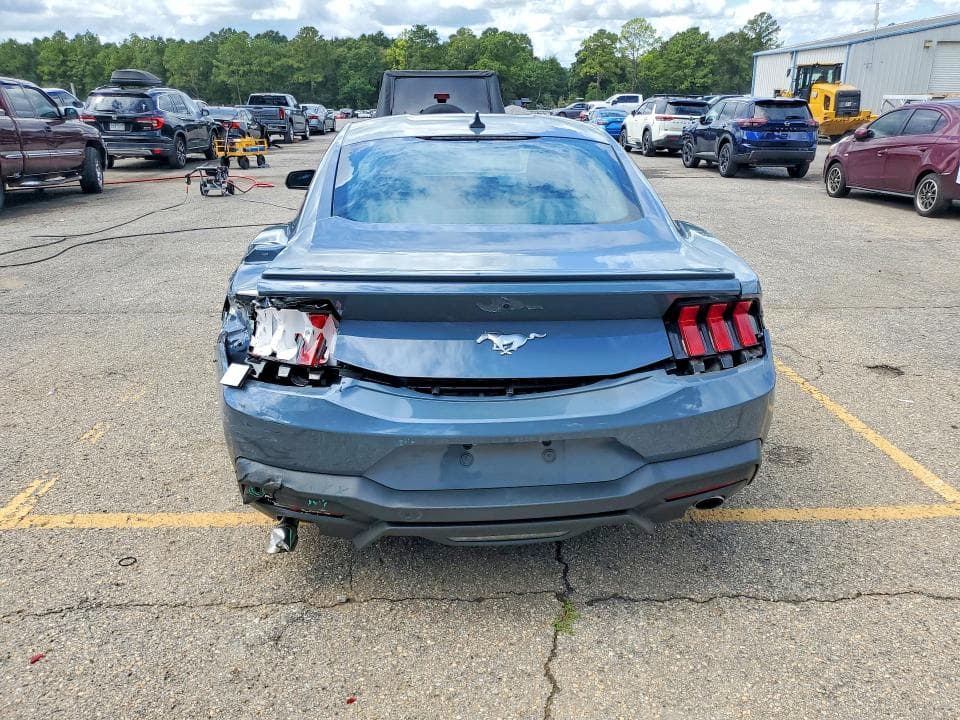 2024 FORD MUSTANG 6