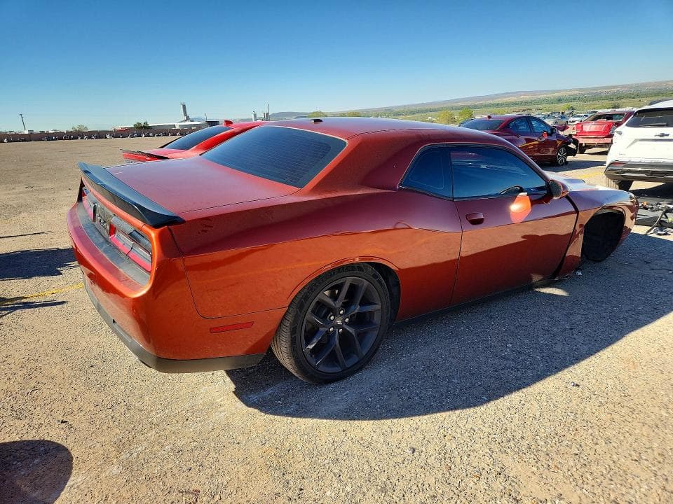2020 DODGE CHALLENGER SXT 3