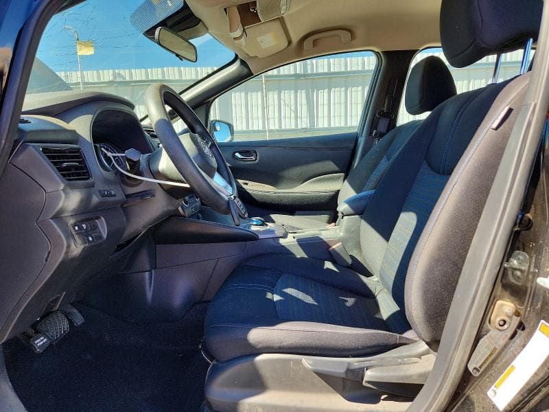 2025 NISSAN LEAF S 7