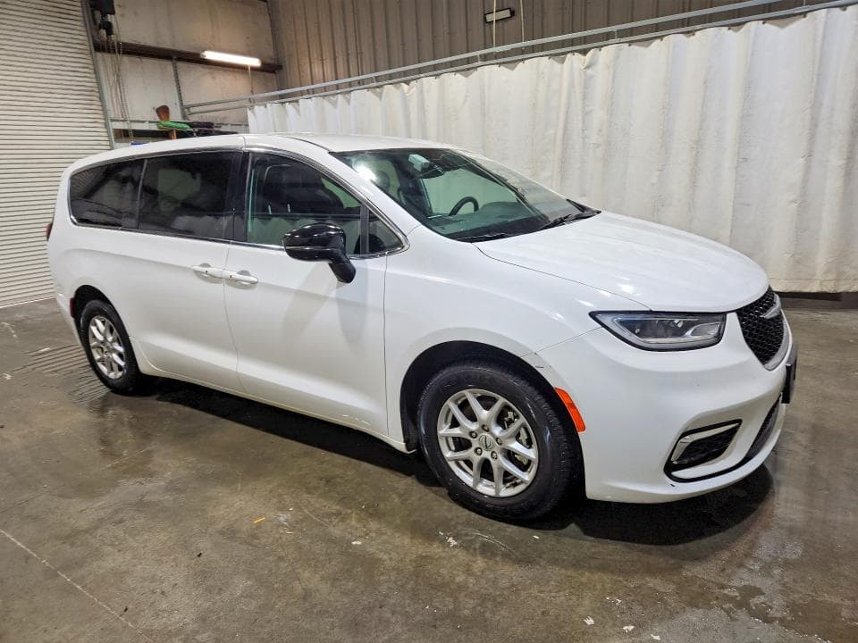 2025 CHRYSLER PACIFICA SELECT 4