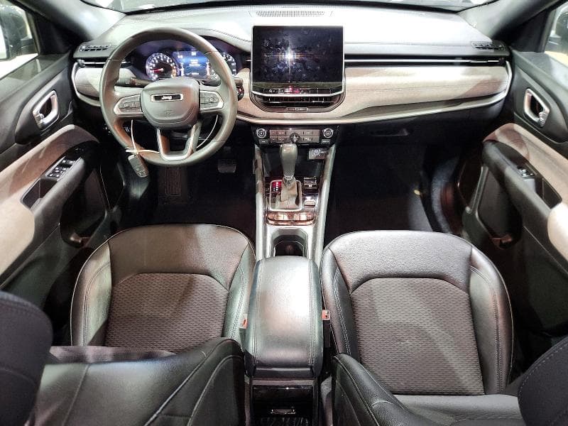 2024 JEEP COMPASS LATITUDE 8