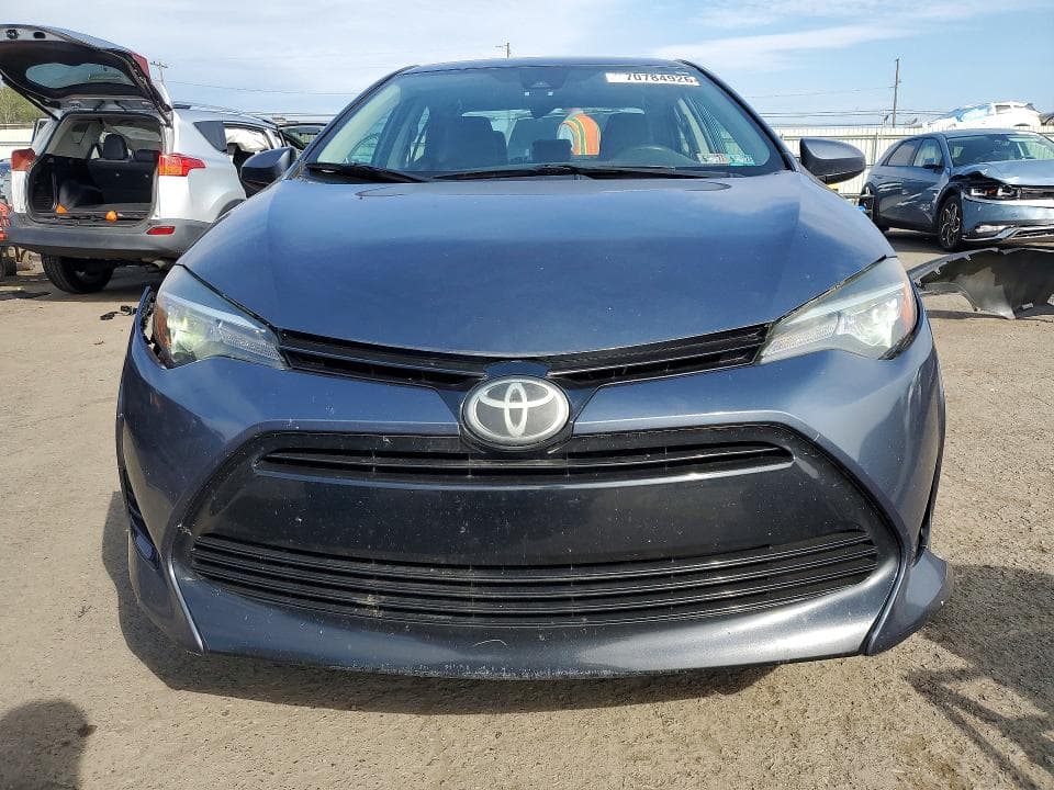 2017 TOYOTA COROLLA LE 5