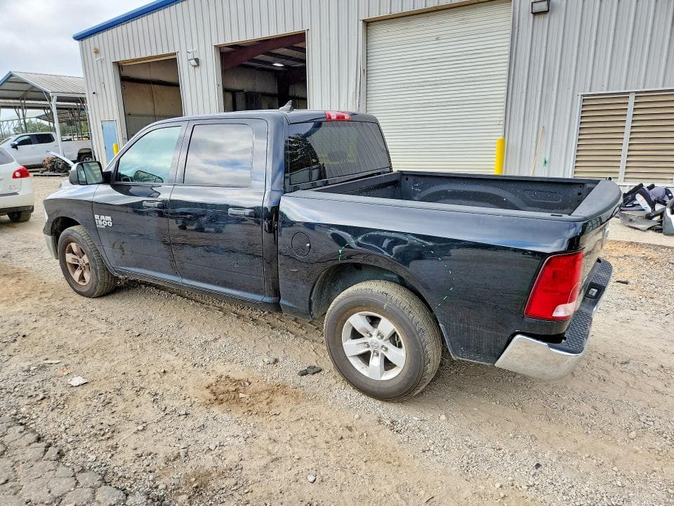 2023 RAM 1500 CLASSIC SLT 2