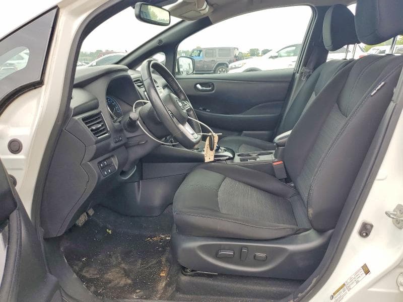 2019 NISSAN LEAF S 7