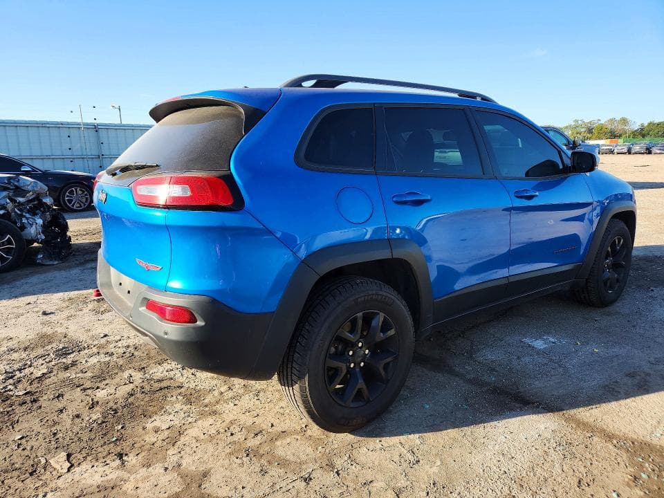 2017 JEEP CHEROKEE TRAILHAWK 3