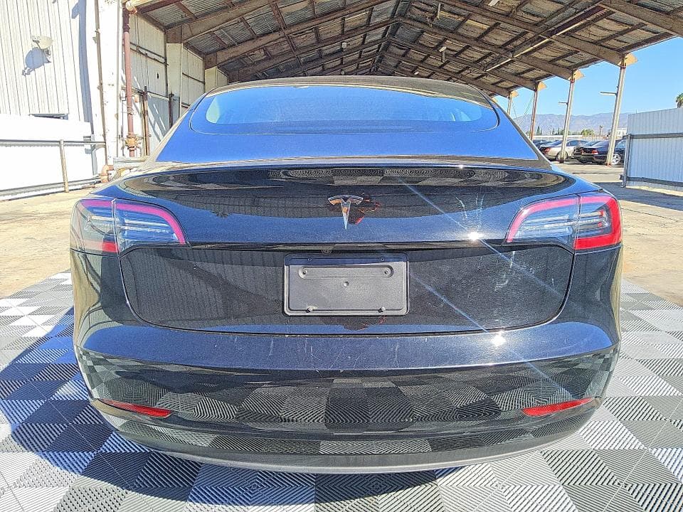 2023 TESLA MODEL 3 6